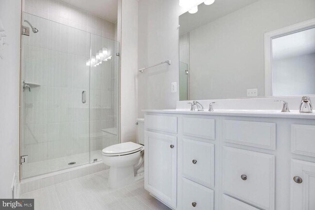 Building Photo - 6051 Camerons Ferry Dr
