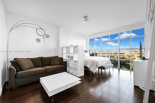 Building Photo - 3451 NE 1st Ave