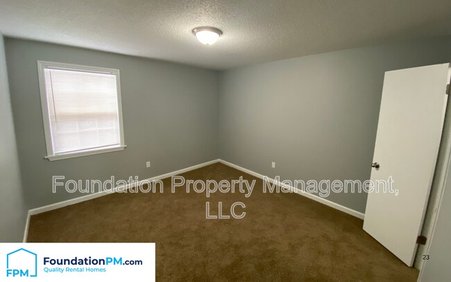 Building Photo - 3366 Eastport Cove