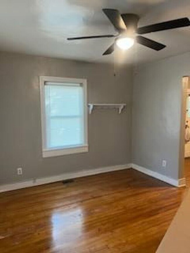 Building Photo - Henrico East