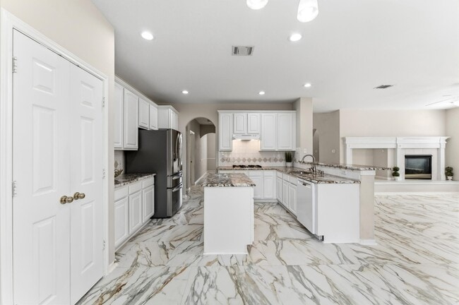 Building Photo - 91 S Downy Willow Cir