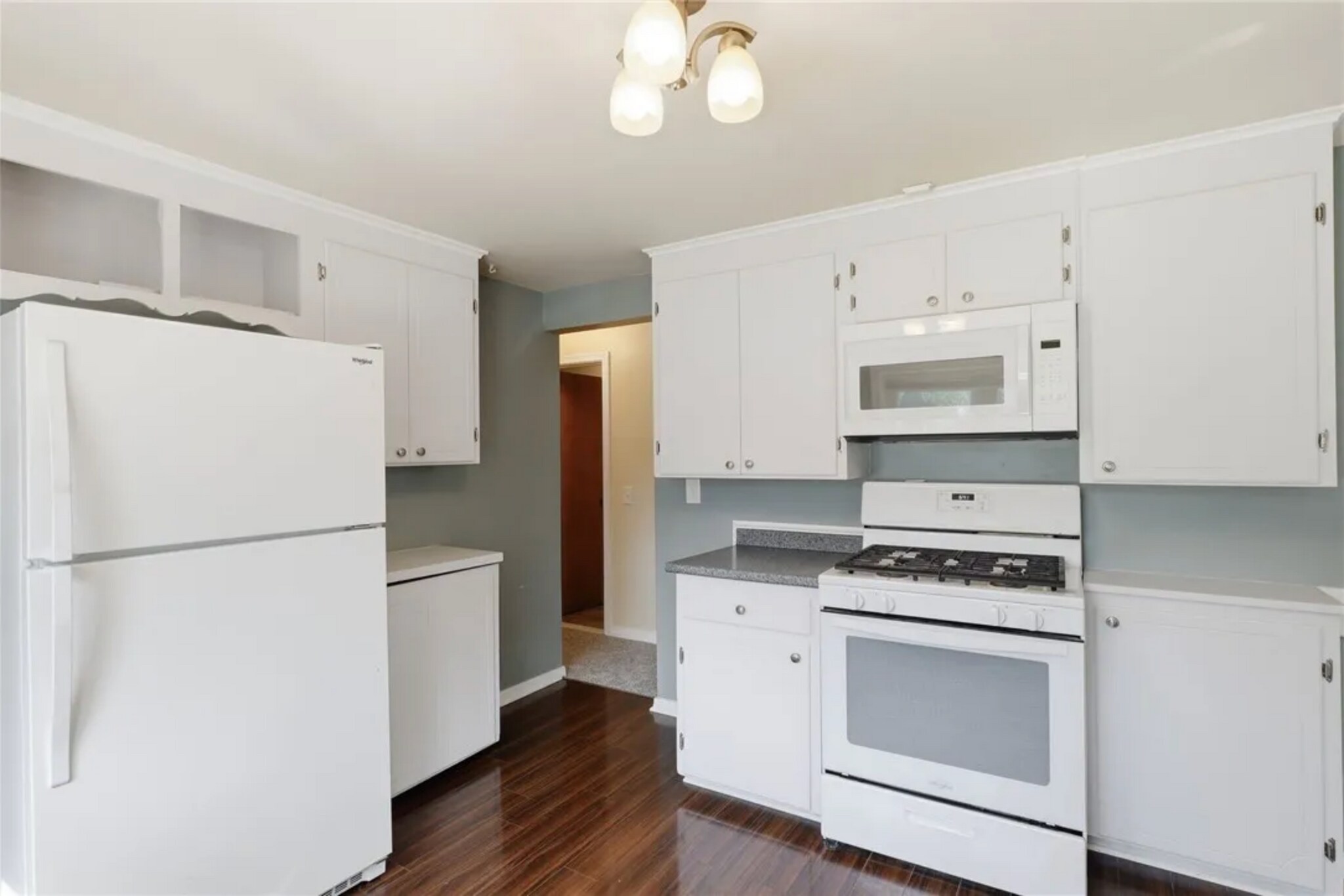 Building Photo - 27 Pleasant View Dr