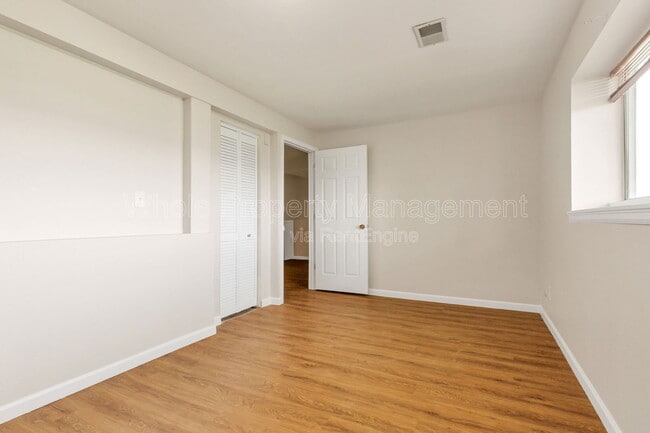 Building Photo - 20612 E Batavia Dr