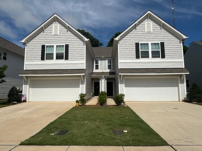 Primary Photo - Three bedroom 2 1/2 bath townhome with att...