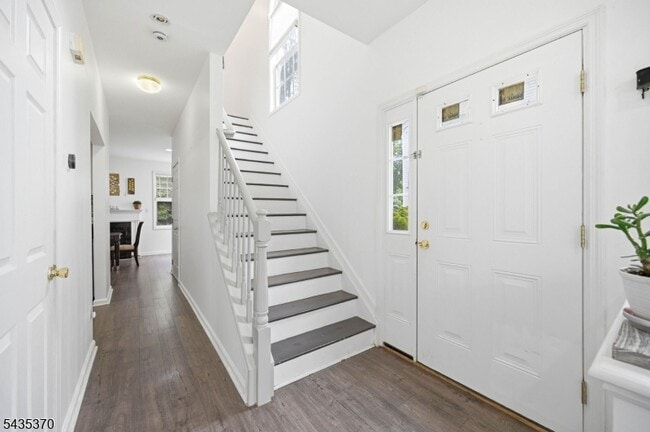 Building Photo - 216 Barringer Dr