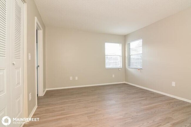 Building Photo - 14513 Arbor Hills Rd, Tampa, FL 33625