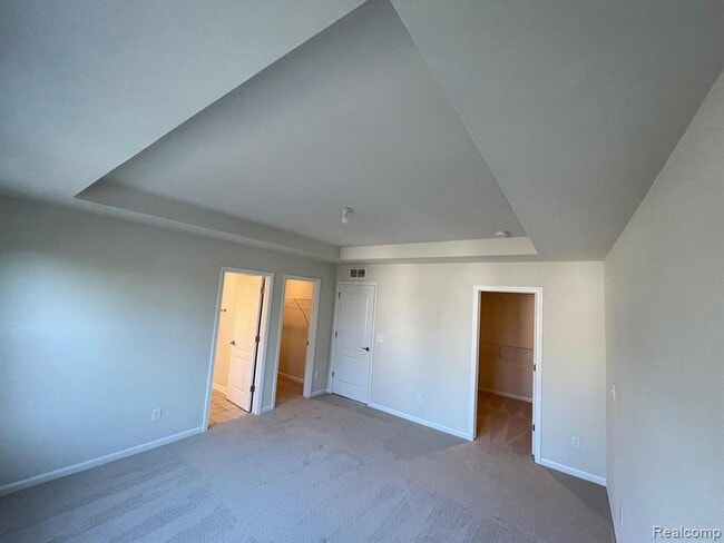 Building Photo - 22470 Woodbridge Ln