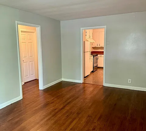 Building Photo - Adorable 2BR/1BA with real wood floors and...