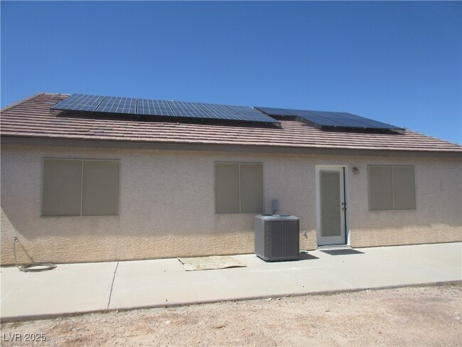 Building Photo - 1009 Harp Way