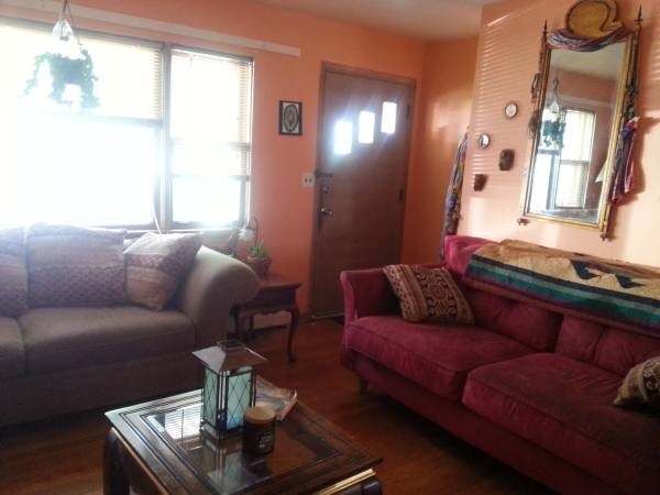 Building Photo - 9437 Burlington Ave