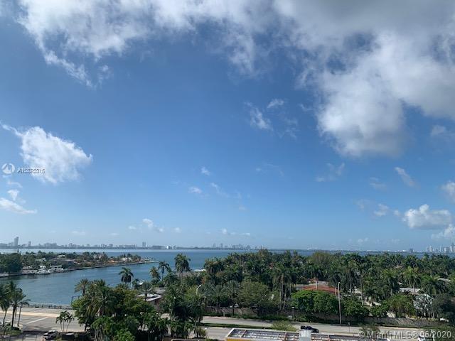 Building Photo - 7900 Harbor Island Dr