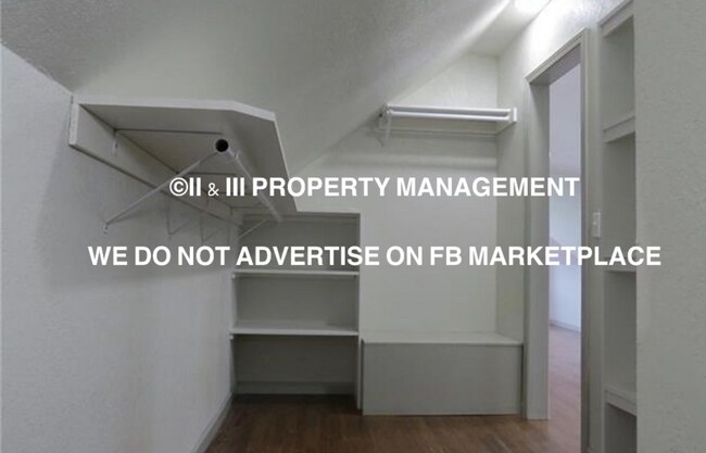 Building Photo - 2947 S 8th Terrace