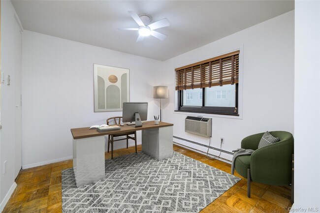 Building Photo - 420 Shore Rd