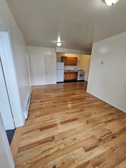 Building Photo - 1167 Willmohr St