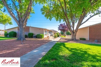 Building Photo - Welcoming 2-Bed, 1-Bath Home in a Great Lo...