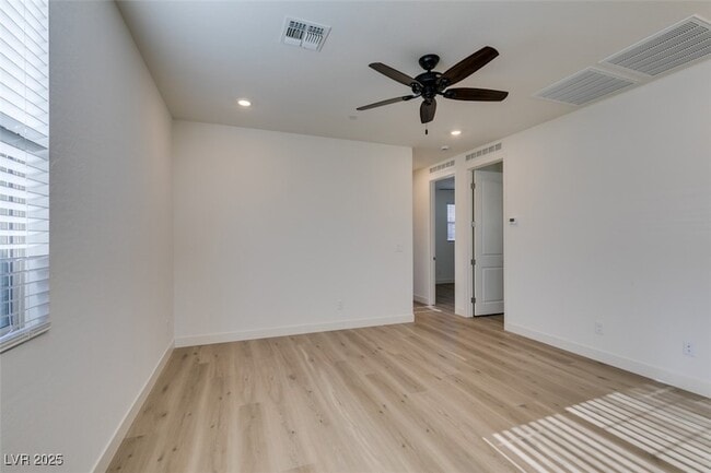 Building Photo - 568 Clover Bar Ln