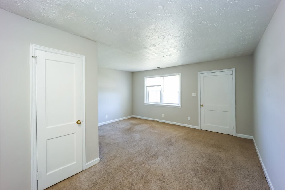 Building Photo - 5299 Sharon St