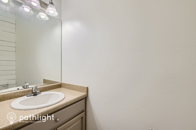 Building Photo - 13082 S Plum Grove Ct, Herriman, UT, 84096