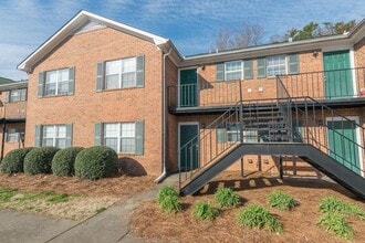 Building Photo - 2165 S Milledge Ave