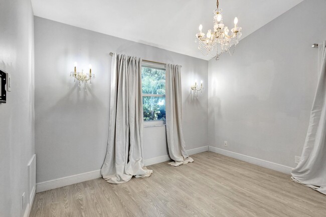 Building Photo - 3807 Candlewood Ct