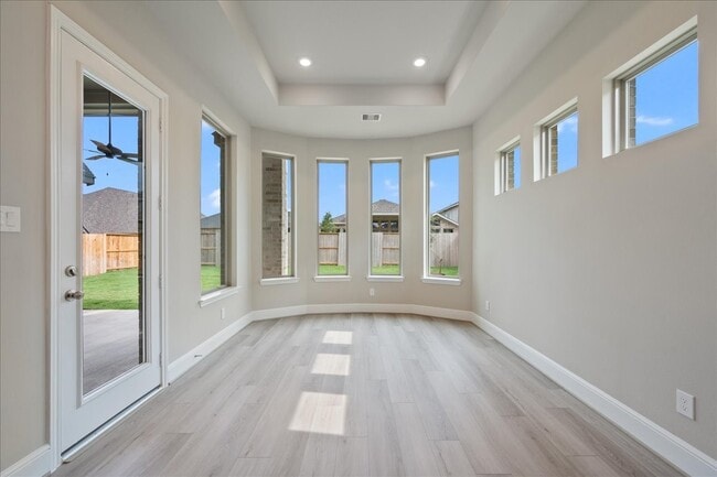 Building Photo - 7523 Mariposa Wy