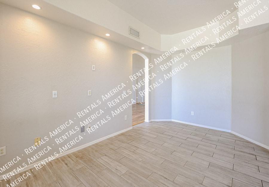 Building Photo - 4154 N Starry Pass Cir