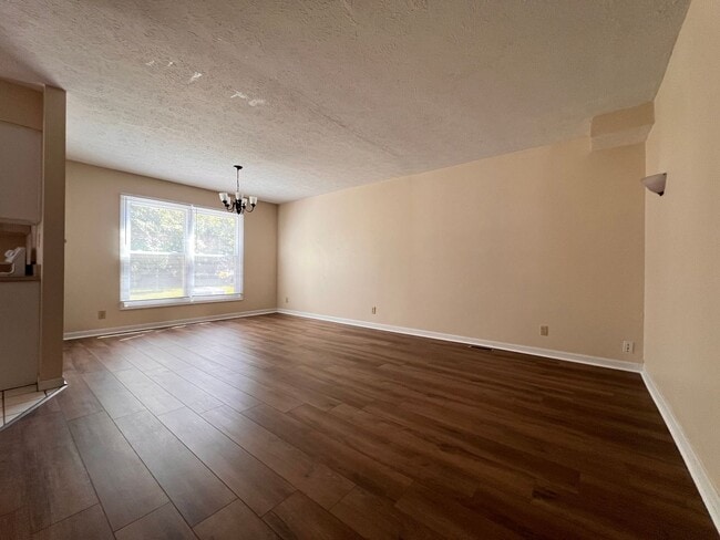 Building Photo - 1759 Sandpiper Dr