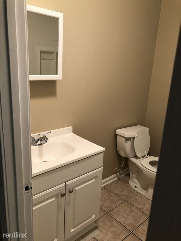 Building Photo - 3 br, 1 bath House - 21391 hwy 18 e