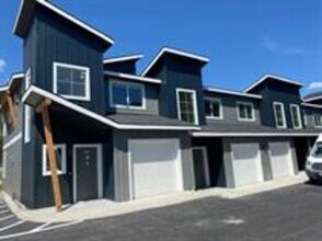 Building Photo - 1548 Latitude Ln