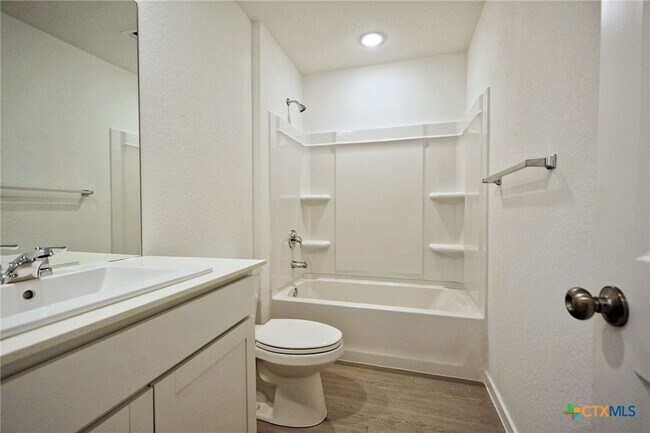 Building Photo - 1542 Tiptop Mdw