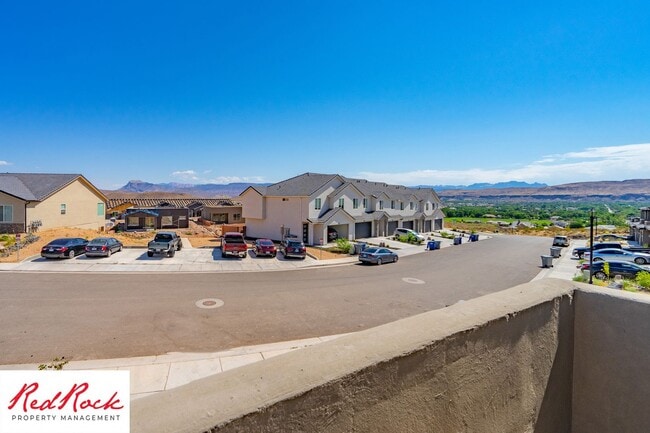 Building Photo - Home in the Heart of Hurricane!