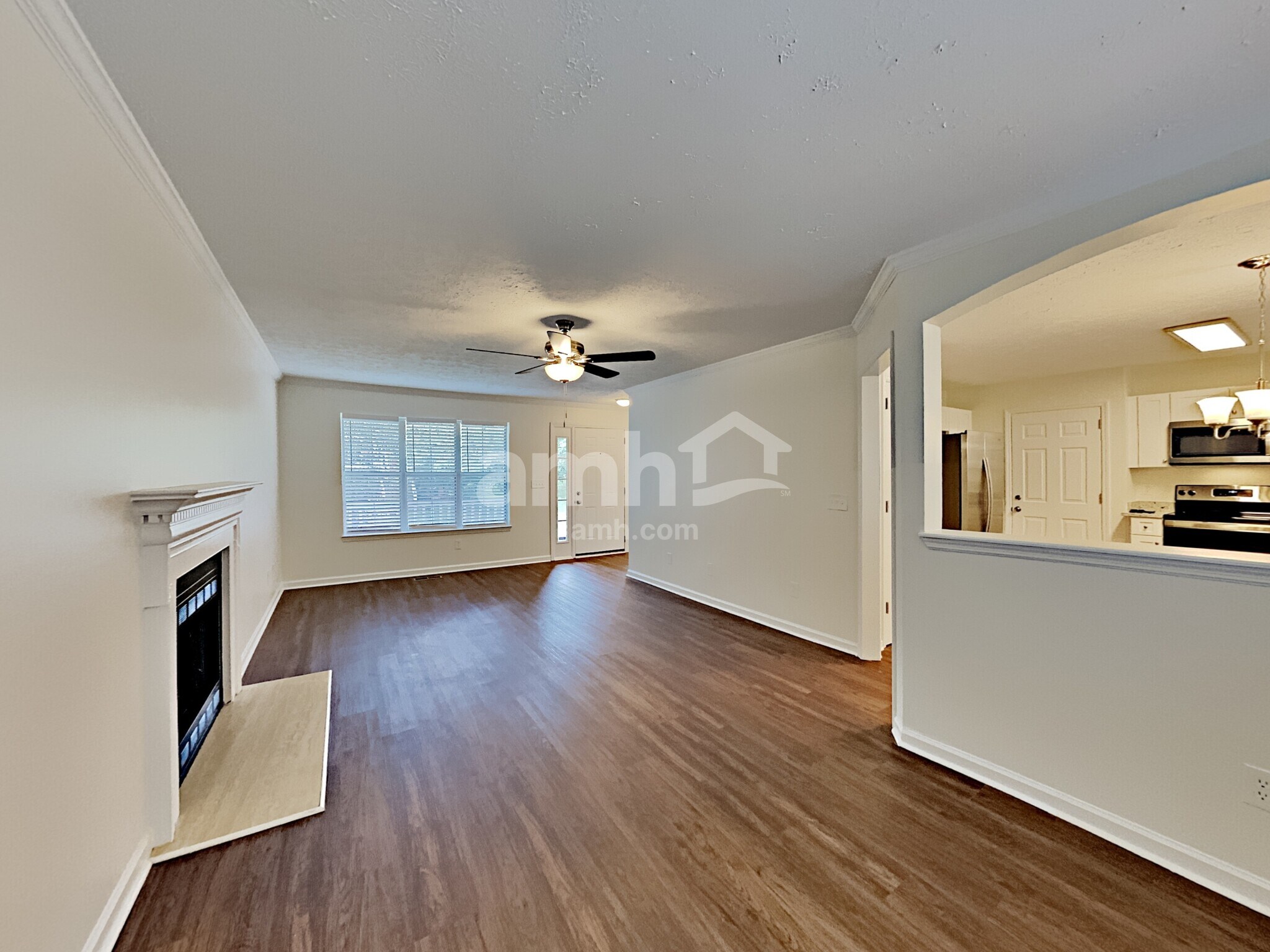 Building Photo - 2555 Edinburgh St