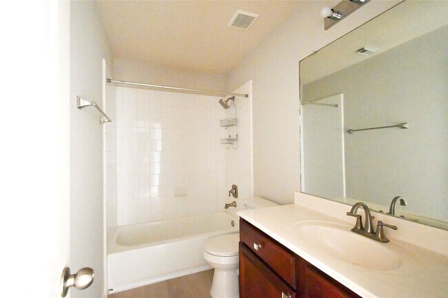 Building Photo - 3111 Myrtle Ranch Dr