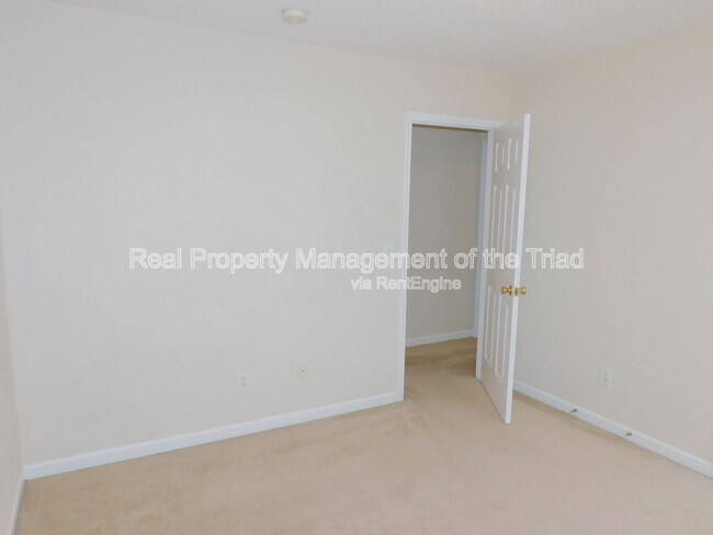 Building Photo - 4706 Ridge Fall Rd