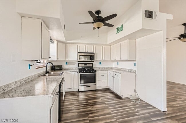 Building Photo - 520 Arrowhead Trail