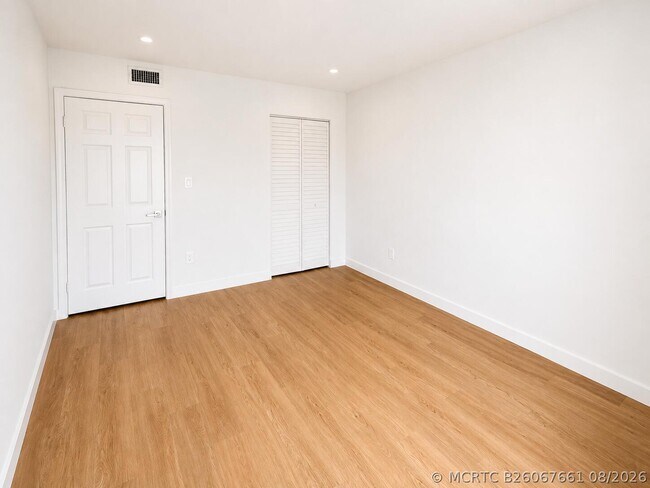 Building Photo - 7725 SW 86th St