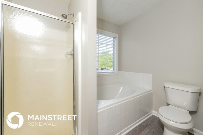 Building Photo - 3667 Sapphire Ct