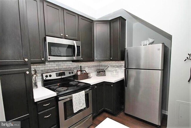 Building Photo - 8313 Sanderling Way