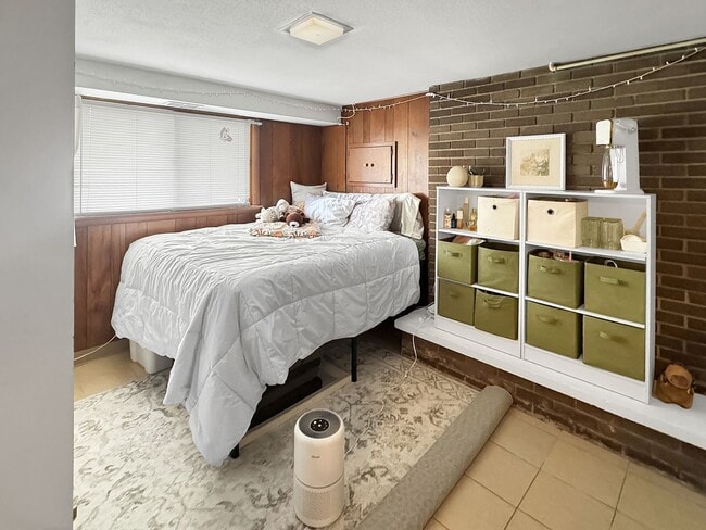 Building Photo - 1731 Ridgewood Ave SE