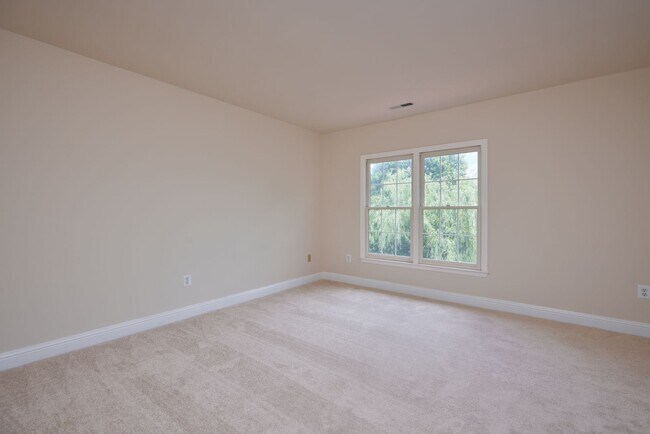 Building Photo - 10607 Farmbrooke Ln