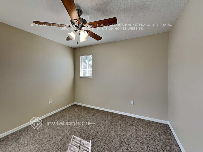 Building Photo - 1106 Sophia Blvd