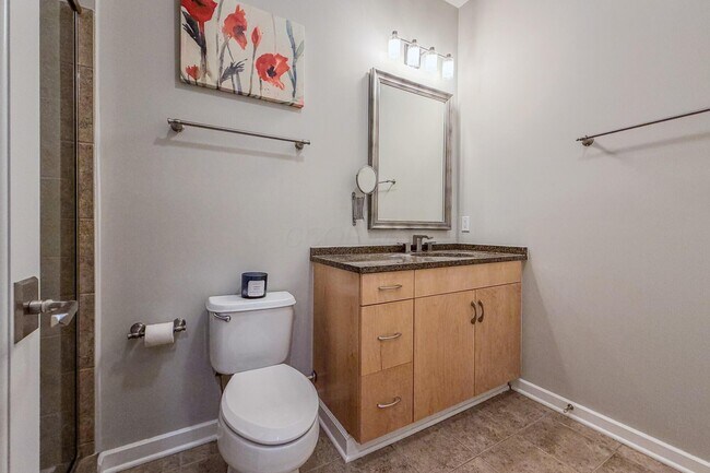 Building Photo - 190 E Gay St