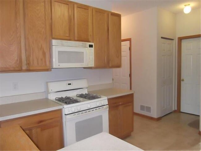 Building Photo - 17050 78th Pl N