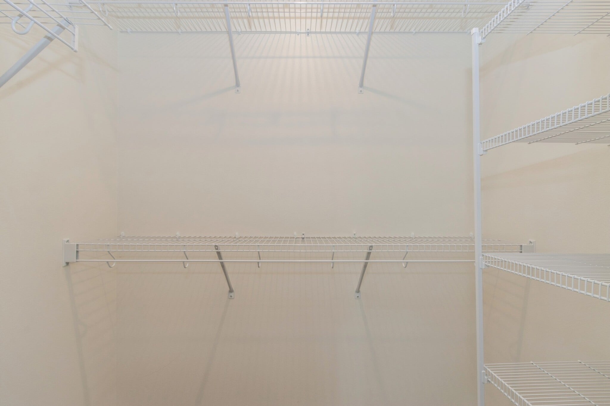 Building Photo - 421 C Ave NW