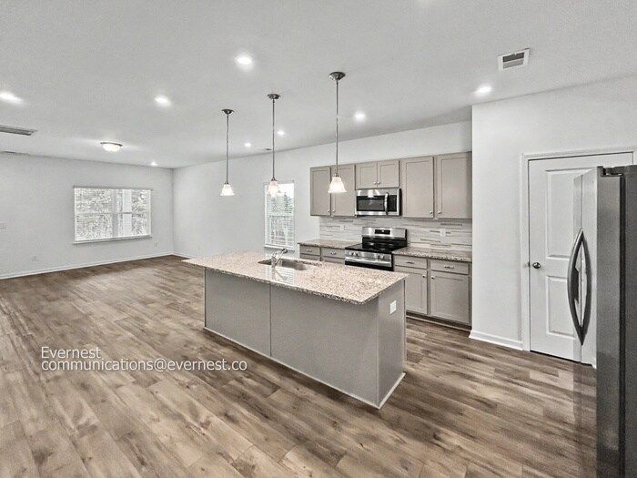 Building Photo - 3231 Briar Chapel Dr