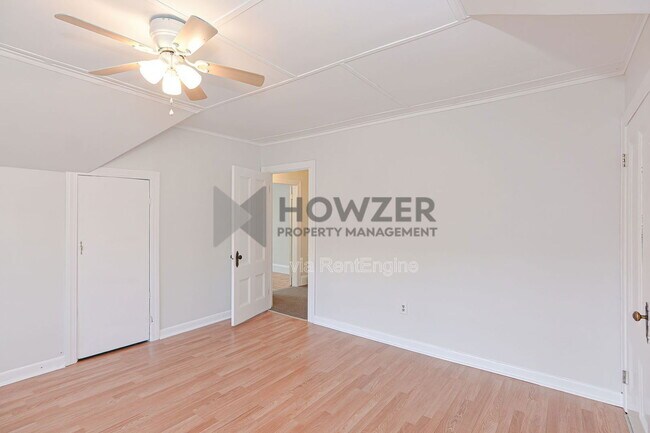 Building Photo - 27 Hayward St