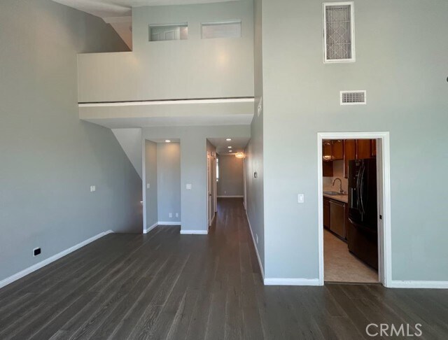 Building Photo - 330 Cordova St