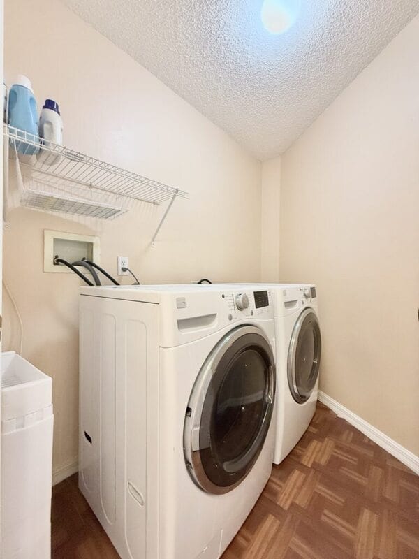 Building Photo - 1647 Gray Bark Dr