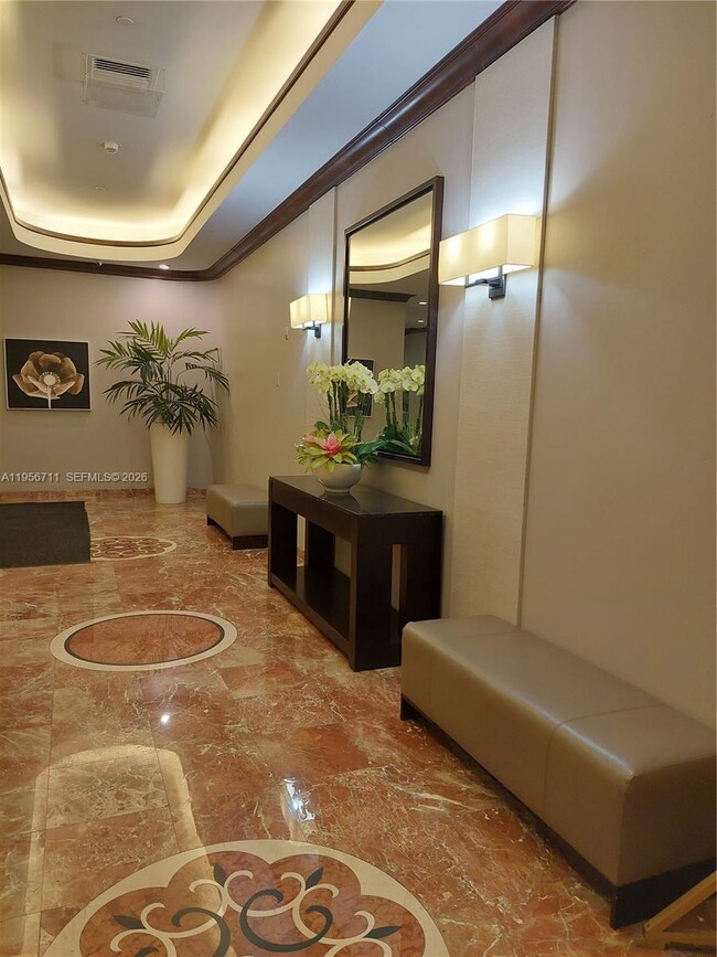 Building Photo - 3610 Yacht Club Dr