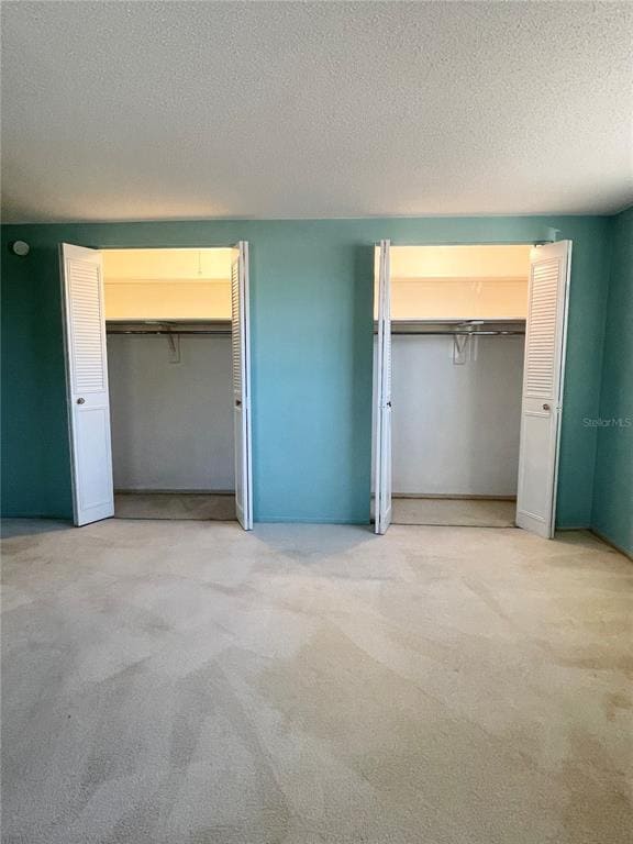 Building Photo - 10120 Willow Dr